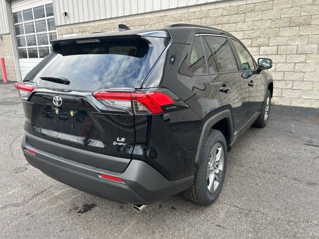 2025 Toyota RAV4 Hybrid LE