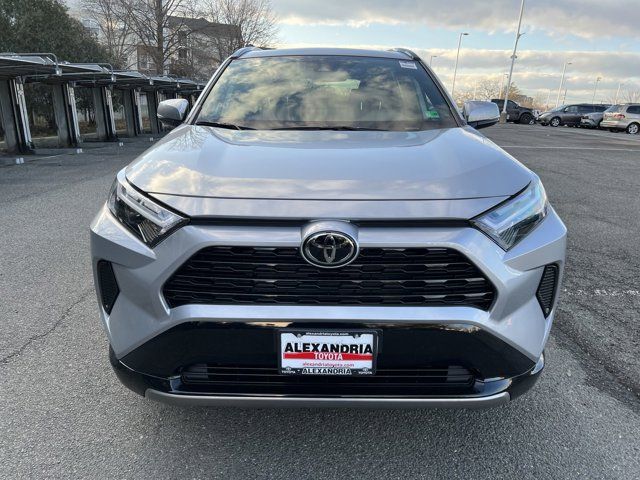 2025 Toyota RAV4 Hybrid SE