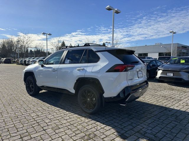 2025 Toyota RAV4 Hybrid SE