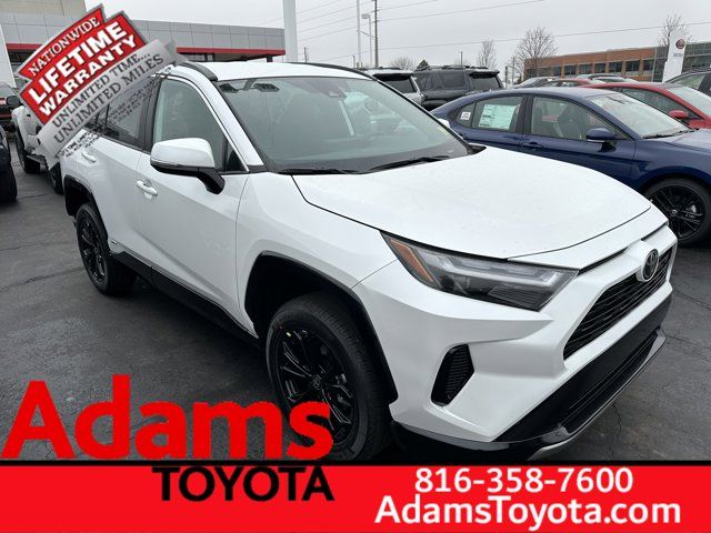 2025 Toyota RAV4 Hybrid SE