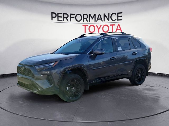 2025 Toyota RAV4 Hybrid SE