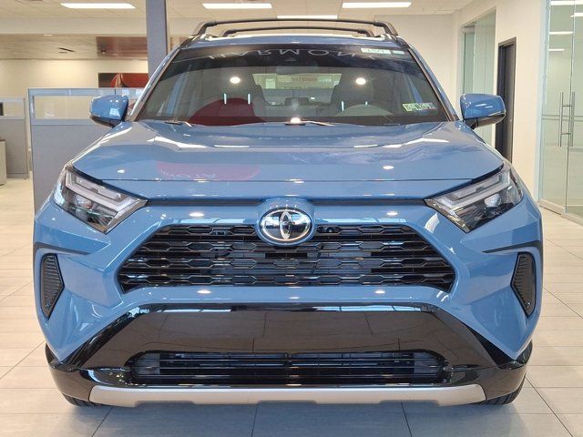 2025 Toyota RAV4 Hybrid SE