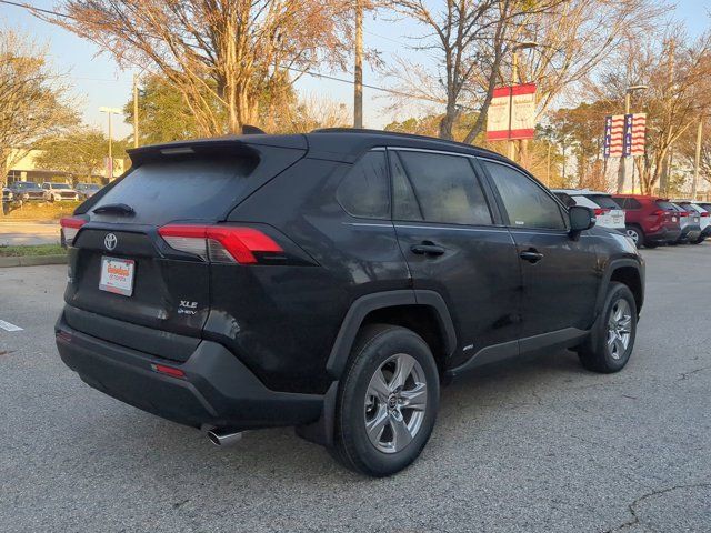 2025 Toyota RAV4 Hybrid XLE