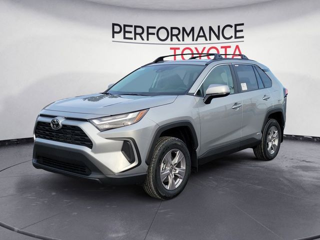 2025 Toyota RAV4 Hybrid XLE