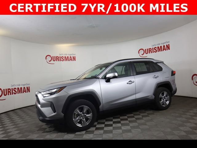 2025 Toyota RAV4 Hybrid XLE