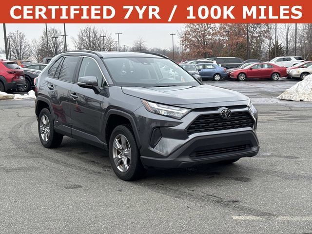 2025 Toyota RAV4 Hybrid XLE