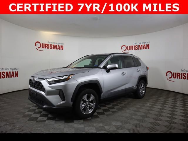2025 Toyota RAV4 Hybrid XLE