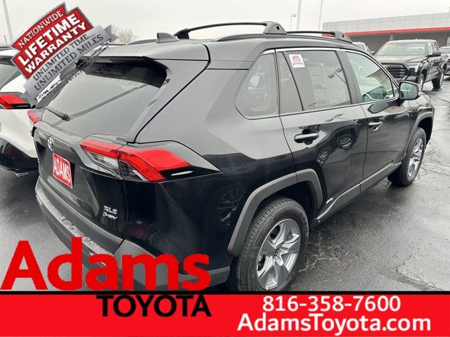 2025 Toyota RAV4 Hybrid XLE