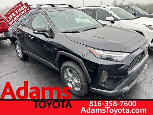 2025 Toyota RAV4 Hybrid XLE