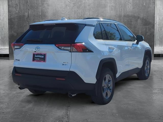 2025 Toyota RAV4 Hybrid XLE