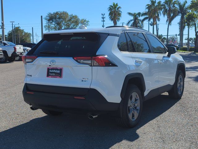 2025 Toyota RAV4 Hybrid XLE