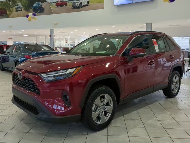 2025 Toyota RAV4 Hybrid XLE