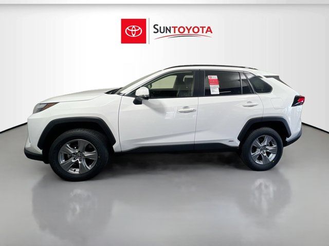 2025 Toyota RAV4 Hybrid XLE