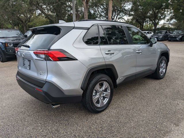 2025 Toyota RAV4 Hybrid XLE