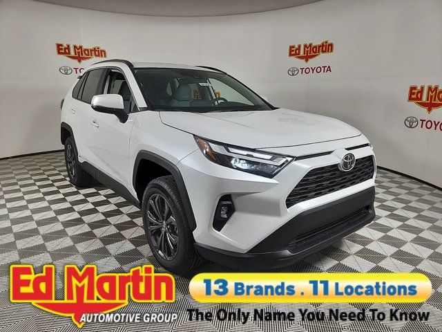 2025 Toyota RAV4 Hybrid XLE Premium