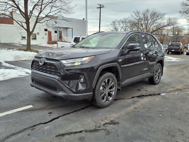 2025 Toyota RAV4 Hybrid XLE Premium