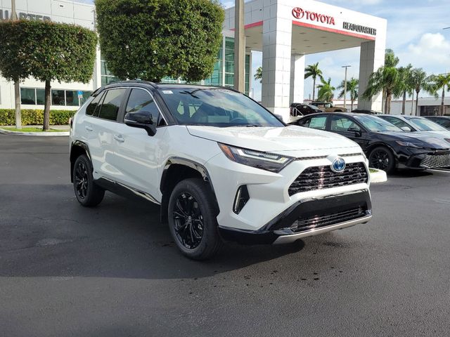 2025 Toyota RAV4 Hybrid XSE