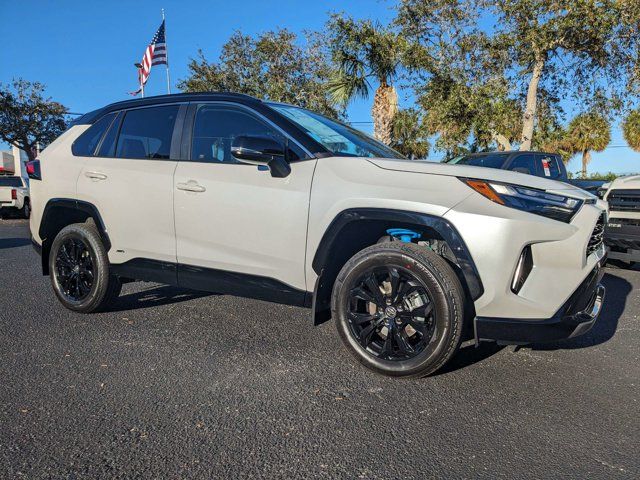 2025 Toyota RAV4 Hybrid XSE