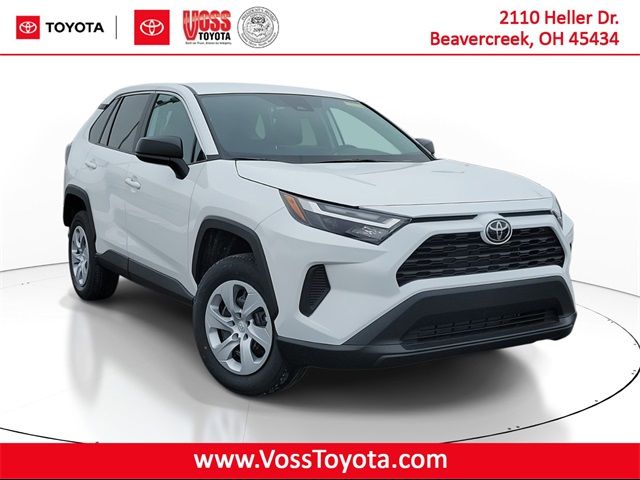 2025 Toyota RAV4 LE