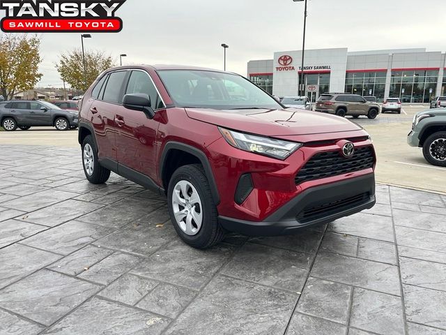 2025 Toyota RAV4 LE