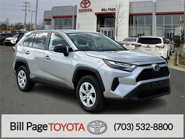 2025 Toyota RAV4 LE