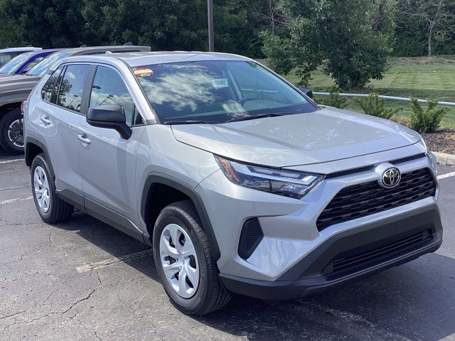 2025 Toyota RAV4 LE