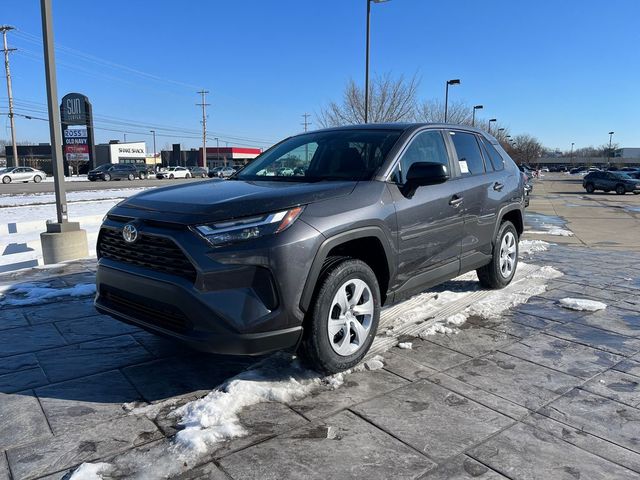 2025 Toyota RAV4 LE