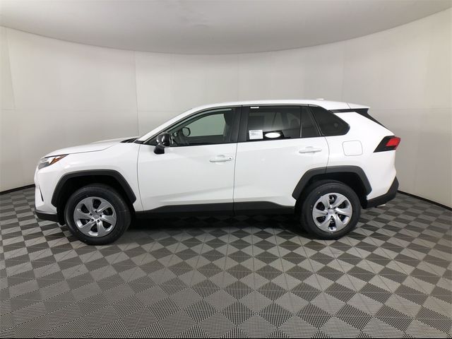 2025 Toyota RAV4 LE