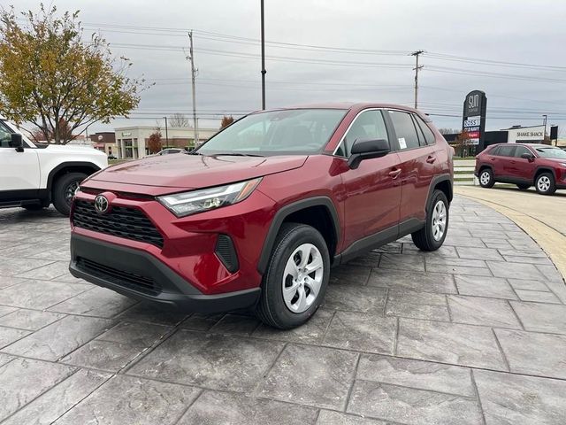 2025 Toyota RAV4 LE