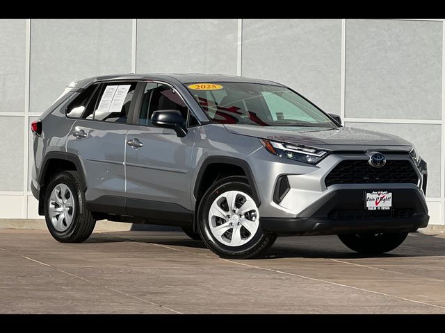 2025 Toyota RAV4 LE