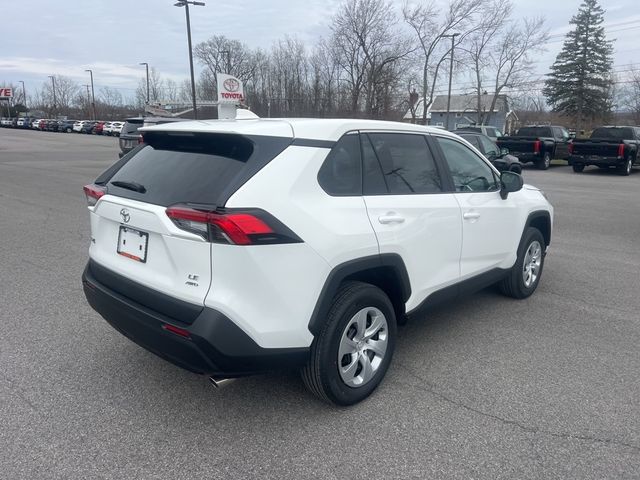 2025 Toyota RAV4 LE