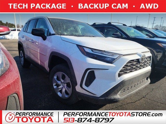 2025 Toyota RAV4 LE