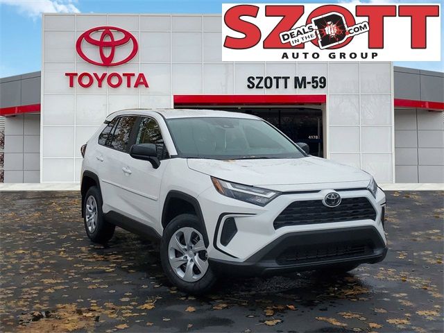 2025 Toyota RAV4 LE