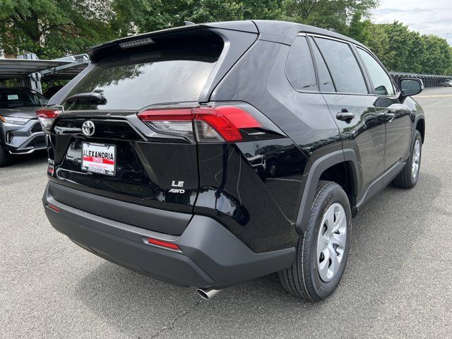 2025 Toyota RAV4 LE
