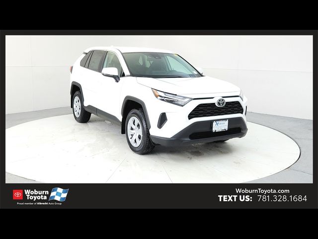 2025 Toyota RAV4 LE