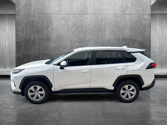 2025 Toyota RAV4 LE