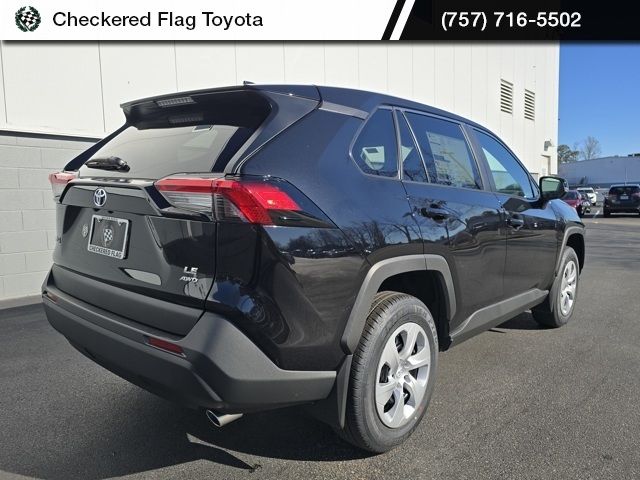 2025 Toyota RAV4 LE