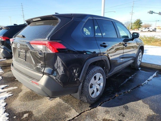 2025 Toyota RAV4 LE