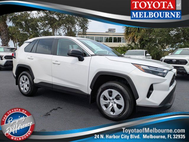 2025 Toyota RAV4 LE