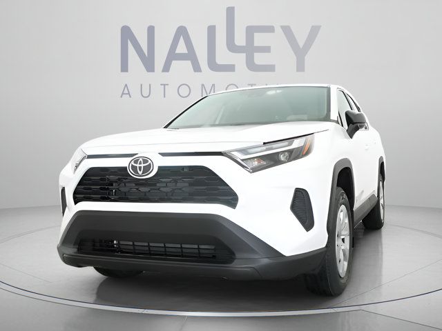 2025 Toyota RAV4 LE