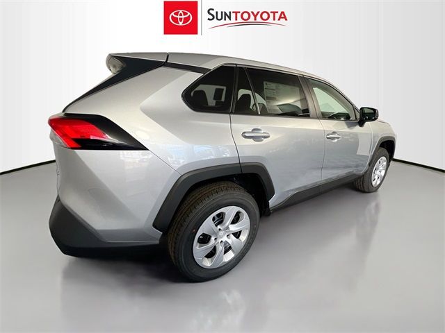 2025 Toyota RAV4 LE