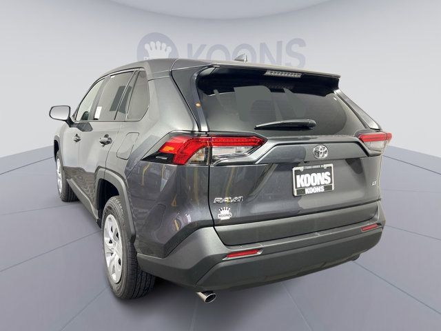 2025 Toyota RAV4 LE