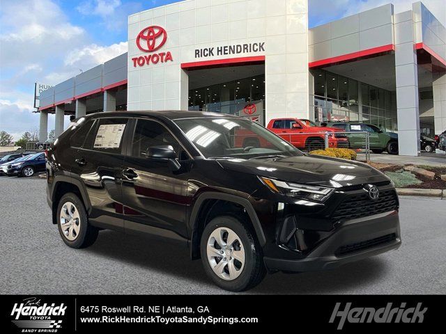 2025 Toyota RAV4 LE