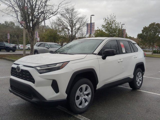 2025 Toyota RAV4 LE