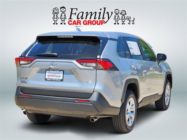 2025 Toyota RAV4 LE