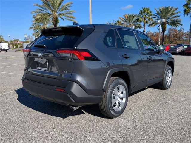 2025 Toyota RAV4 LE