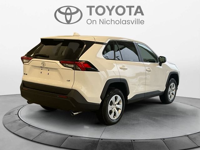 2025 Toyota RAV4 LE