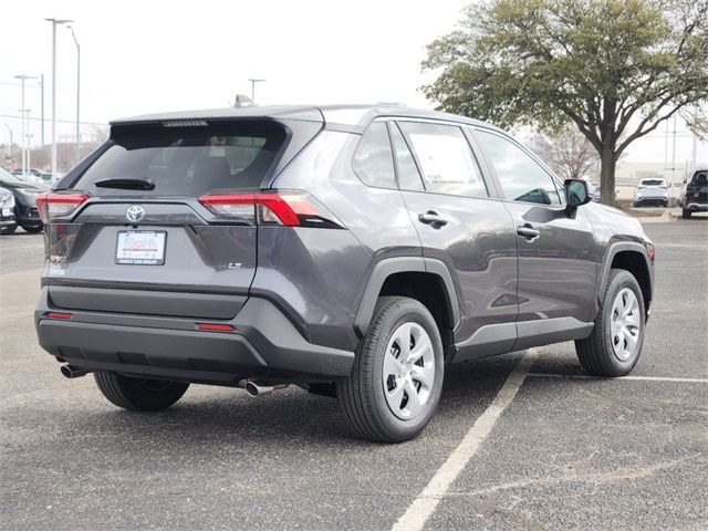 2025 Toyota RAV4 LE