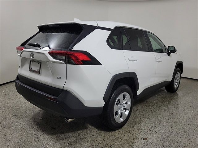 2025 Toyota RAV4 LE