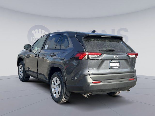 2025 Toyota RAV4 LE